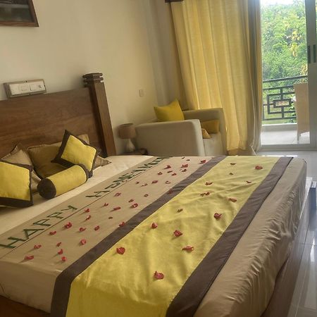 Kandy Rivers Edge Nature Resort Esterno foto